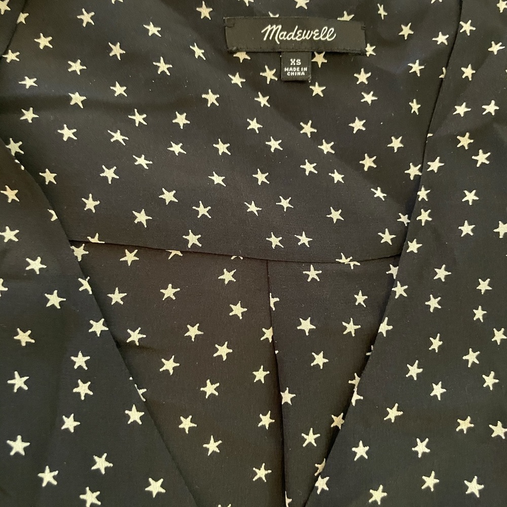 Madewell - Star Tie Silk Sleeve Blouse (size XS) - Picture 2 of 2